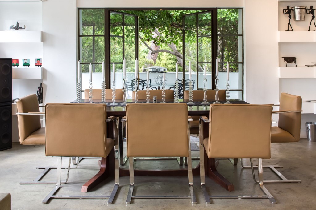 Gorgeous Dining Rooms for Holiday Entertaining