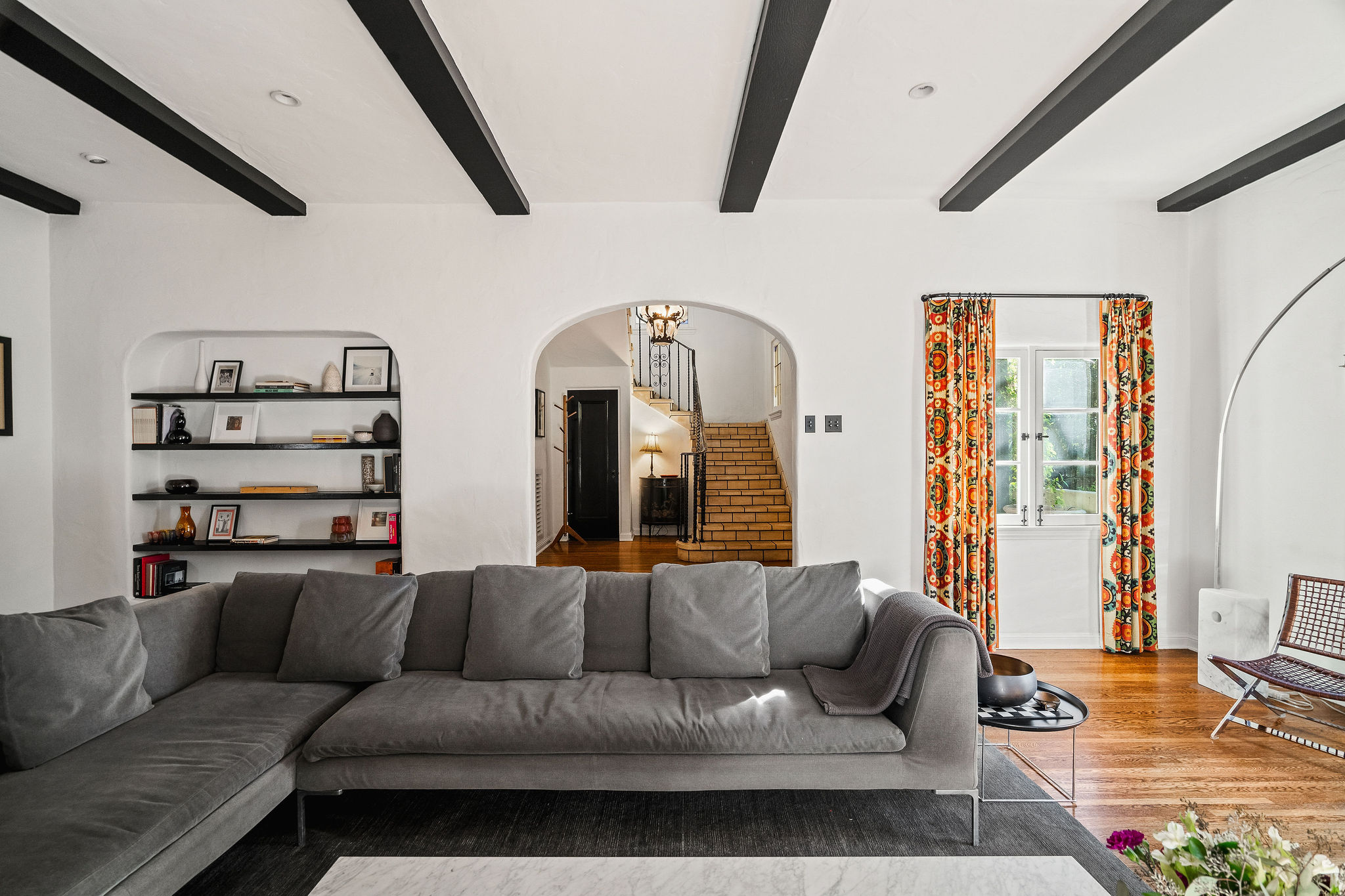 <?php the_title(); ?> - Gallery