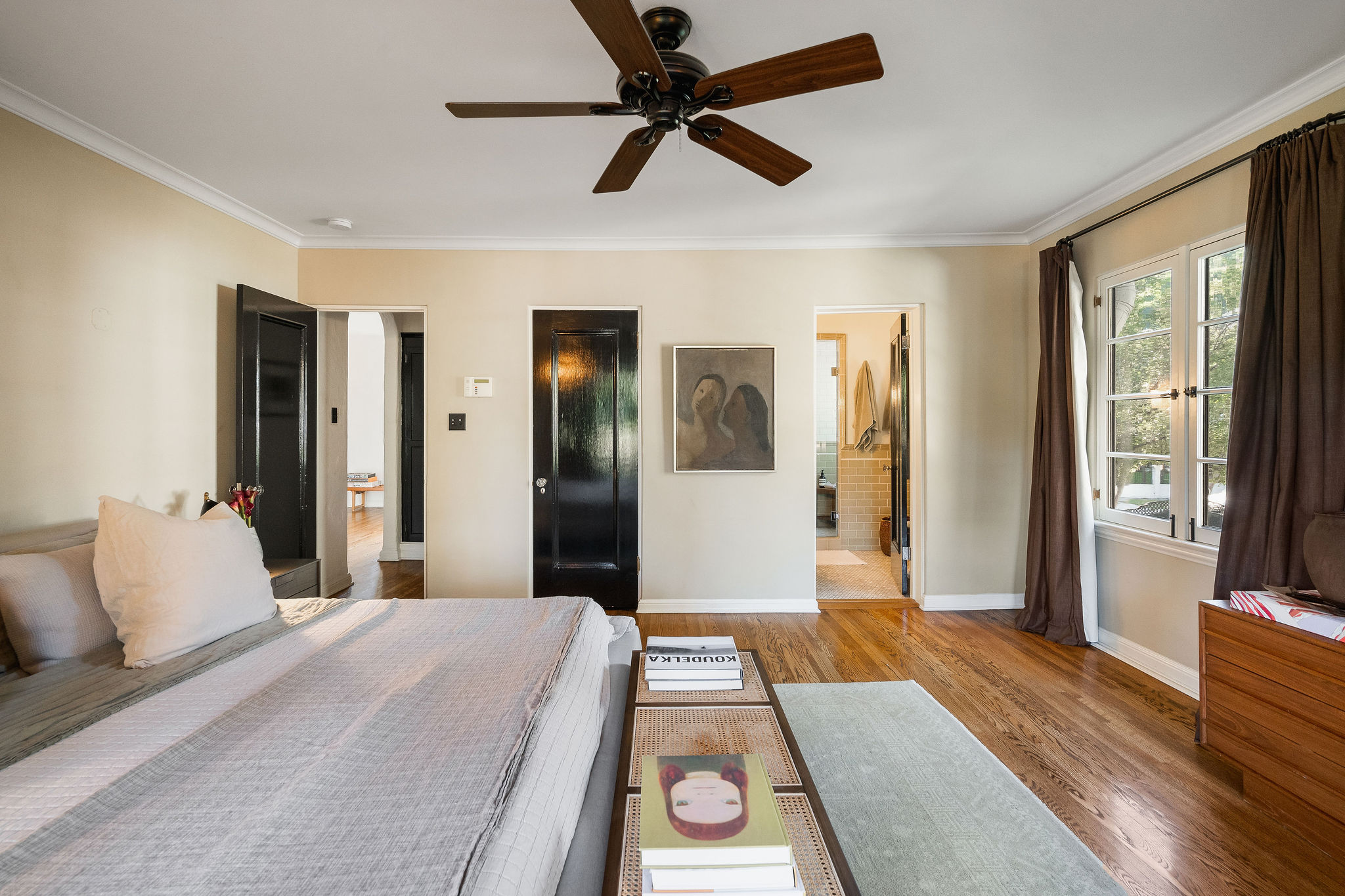 <?php the_title(); ?> - Gallery