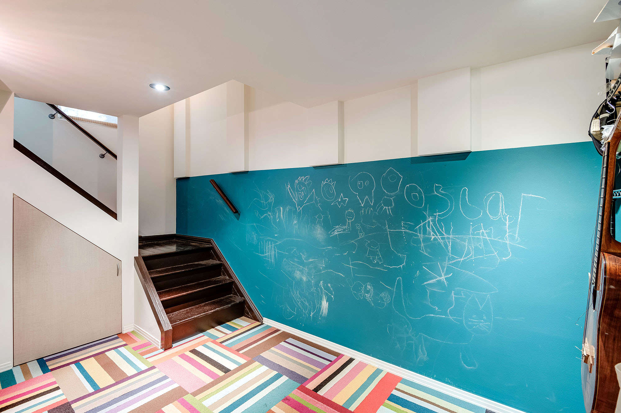 <?php the_title(); ?> - Gallery