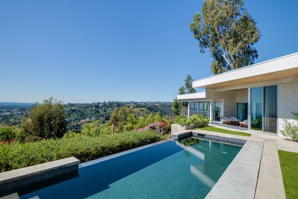 Selling a Home in 2025