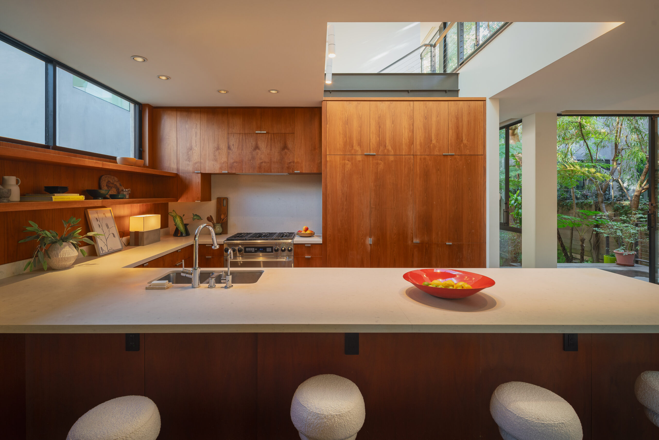 <?php the_title(); ?> - Gallery