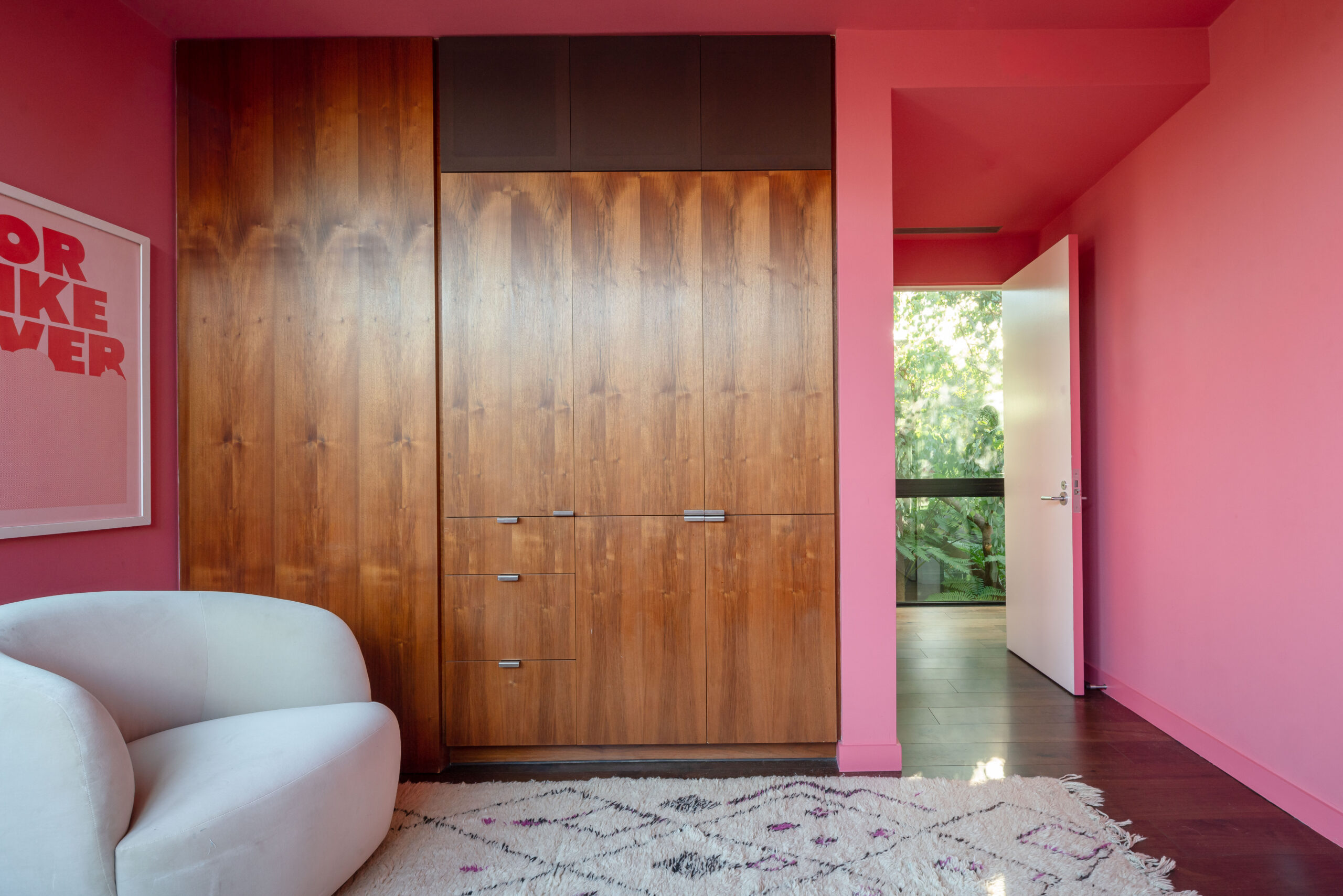 <?php the_title(); ?> - Gallery