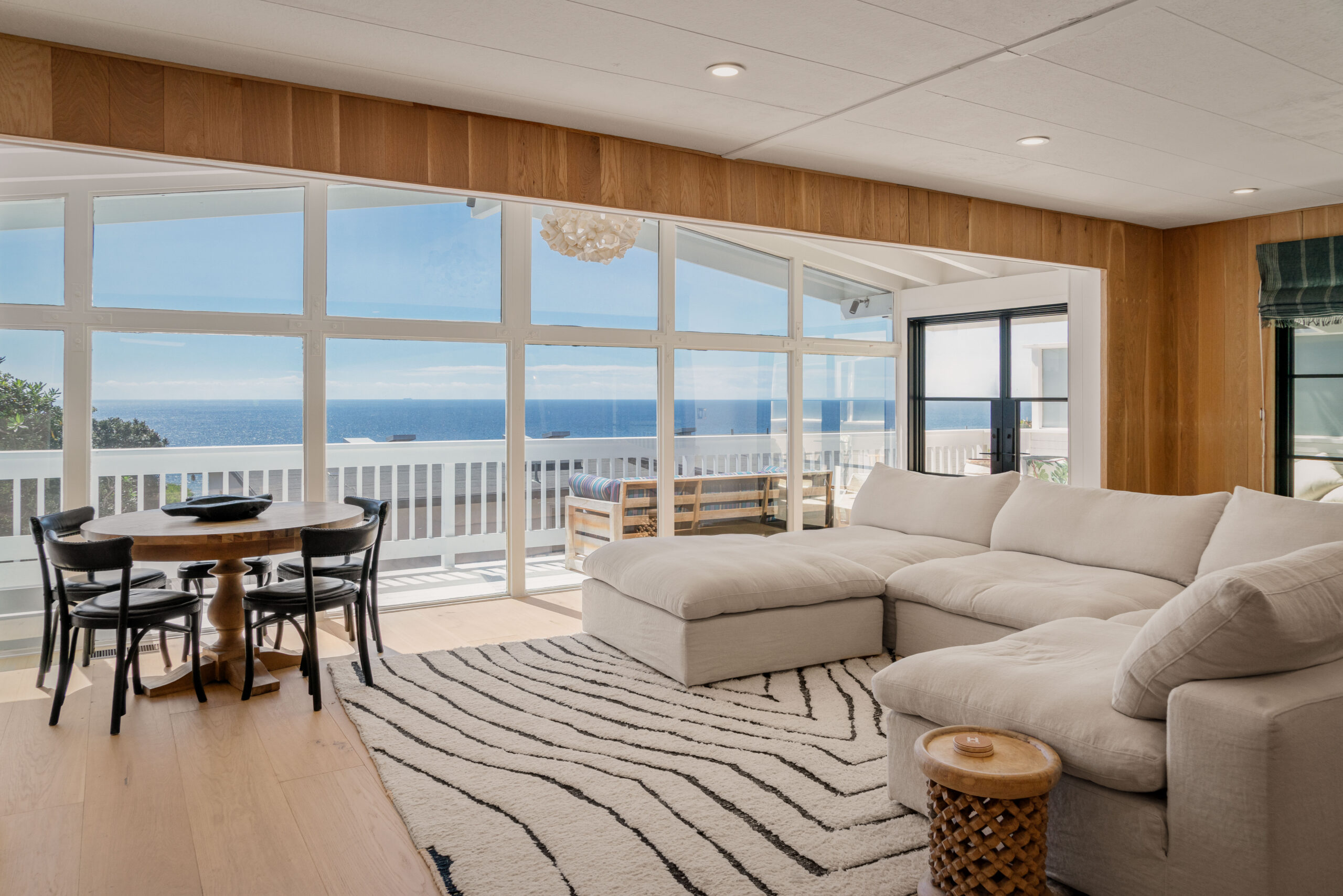 <?php the_title(); ?> - Gallery