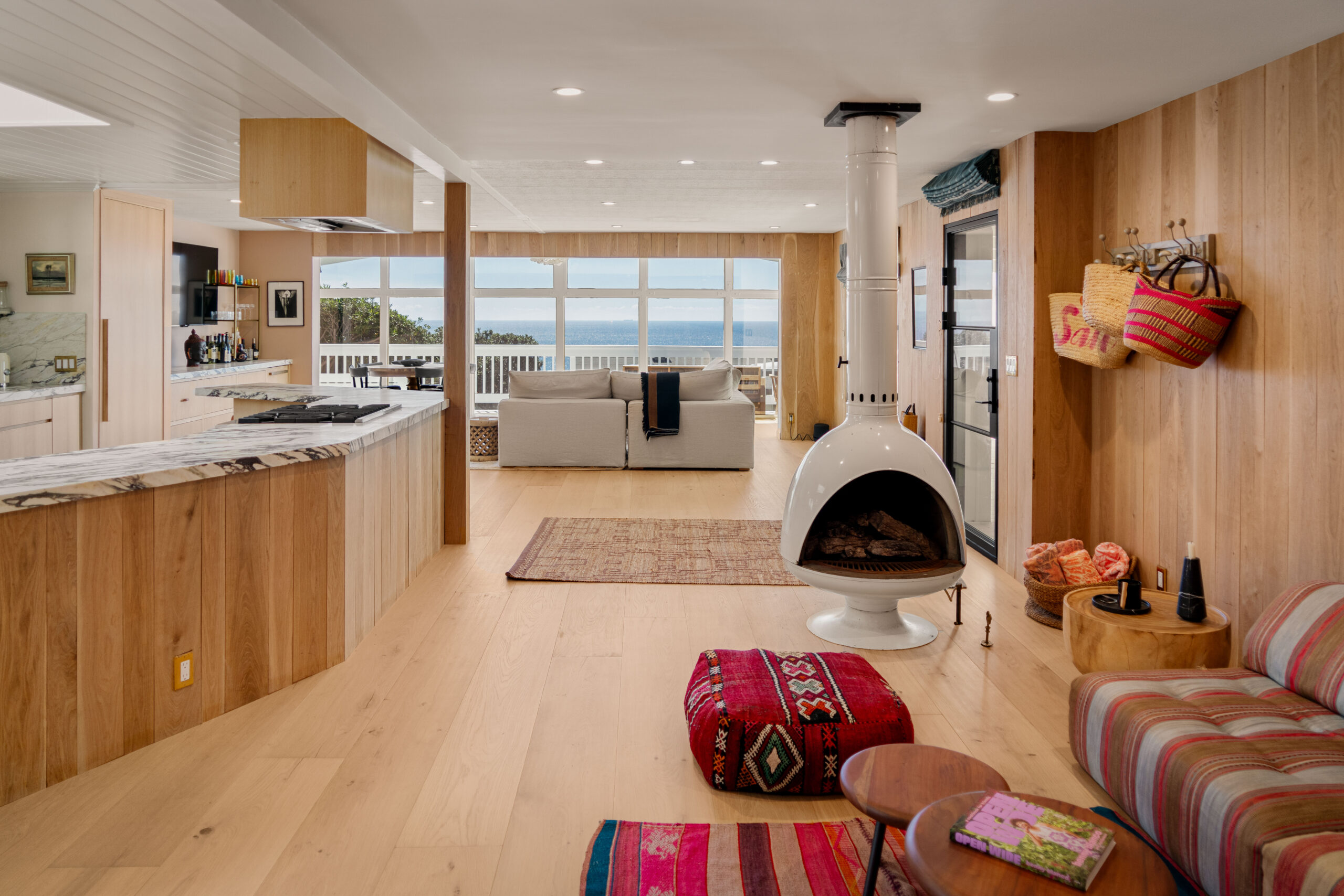 <?php the_title(); ?> - Gallery