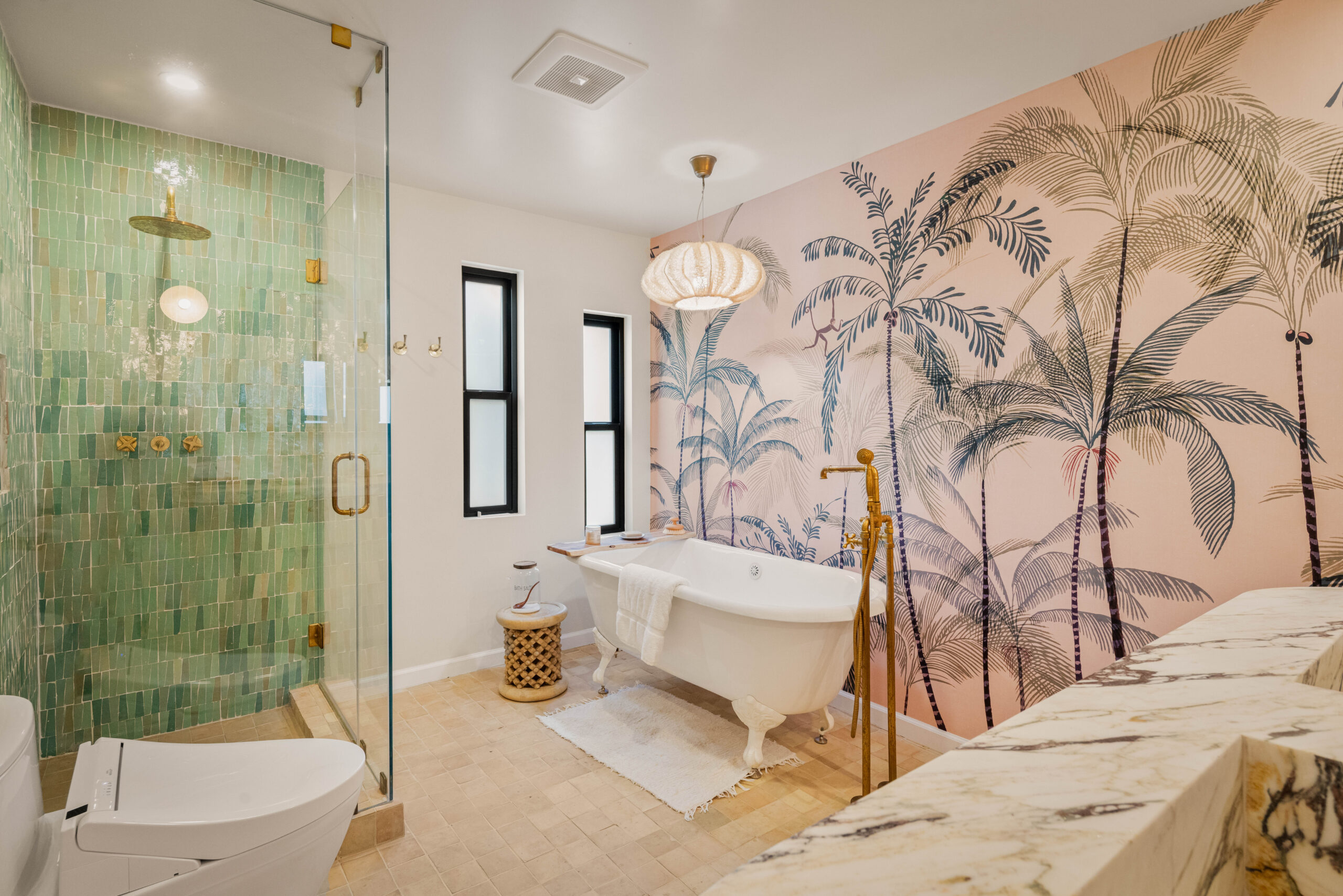 <?php the_title(); ?> - Gallery