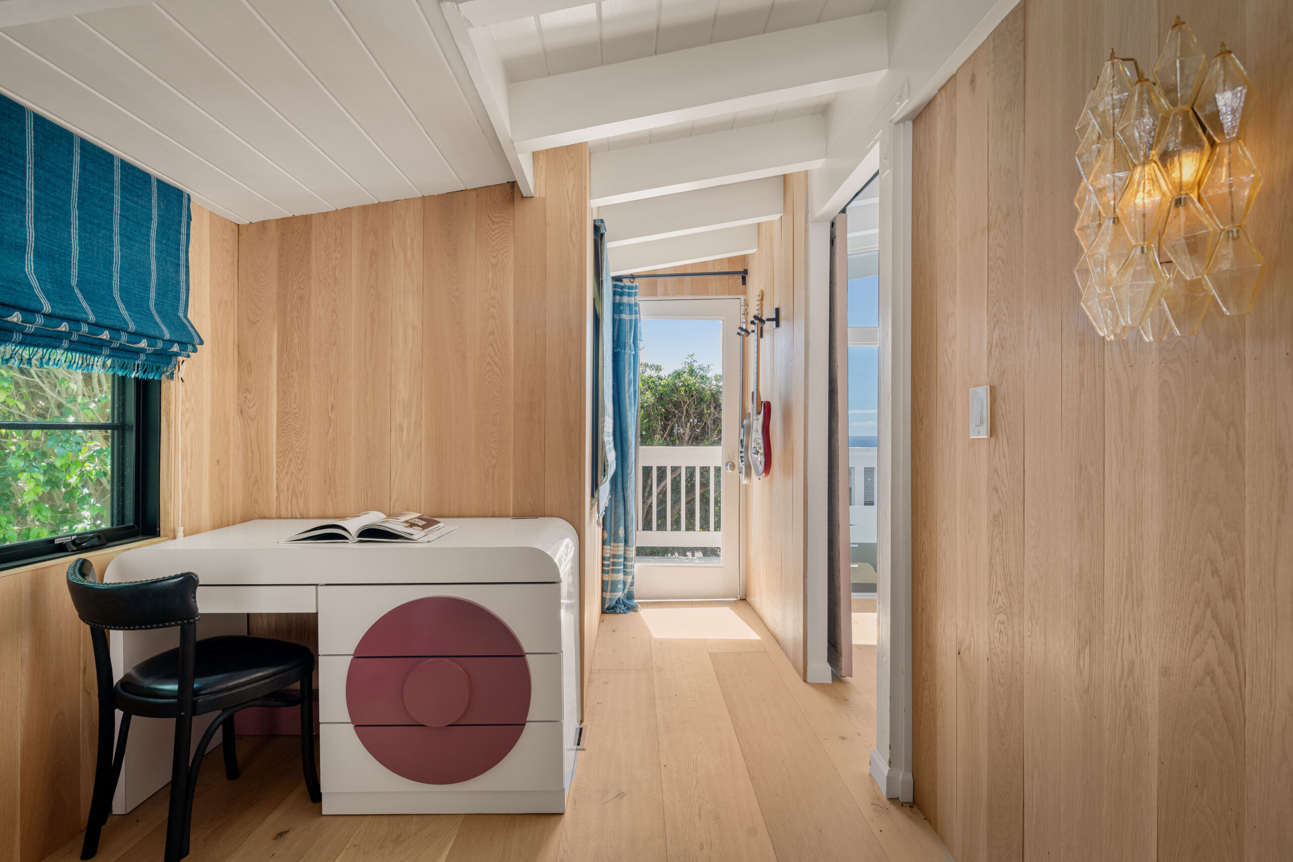 <?php the_title(); ?> - Gallery