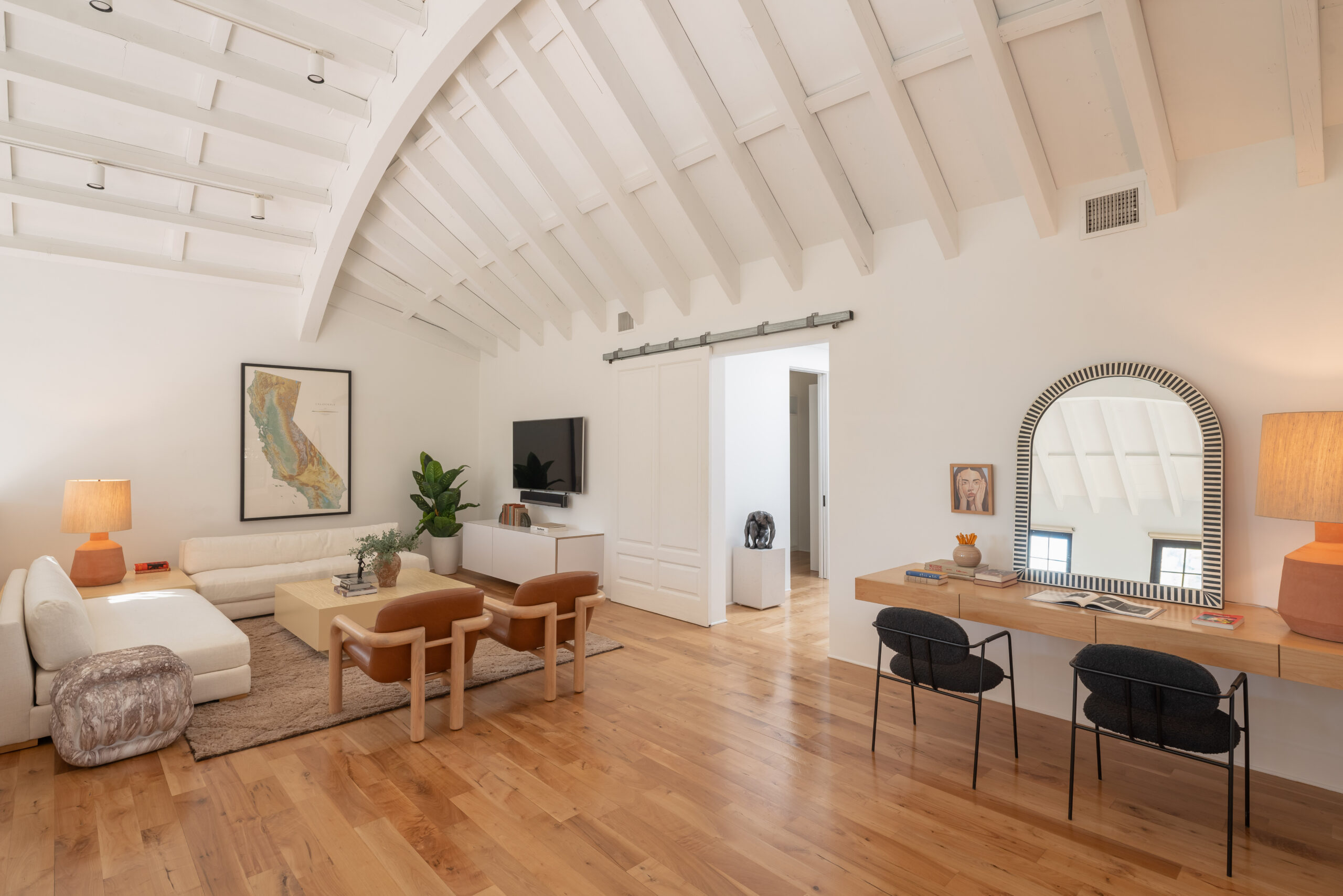 <?php the_title(); ?> - Gallery