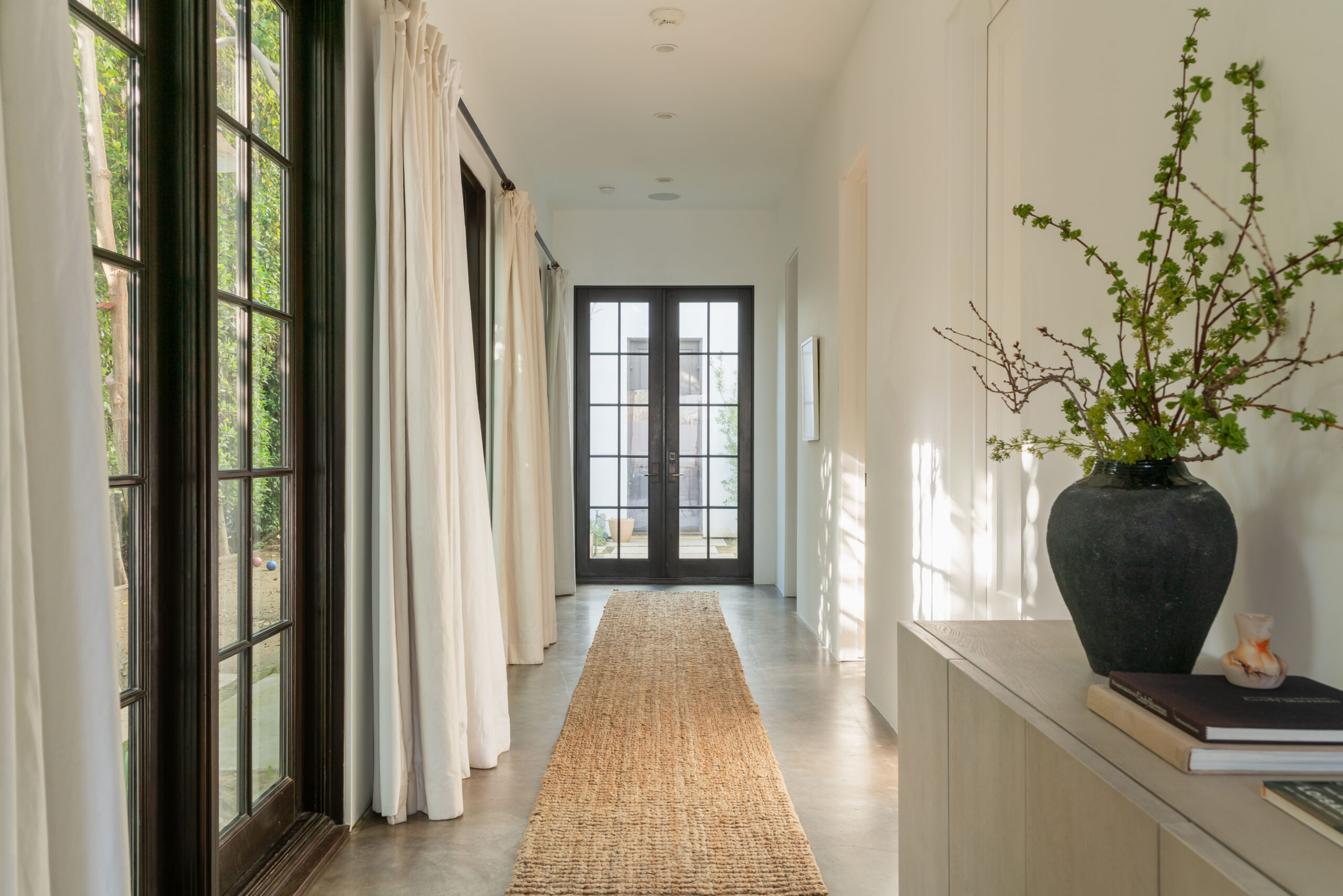 <?php the_title(); ?> - Gallery