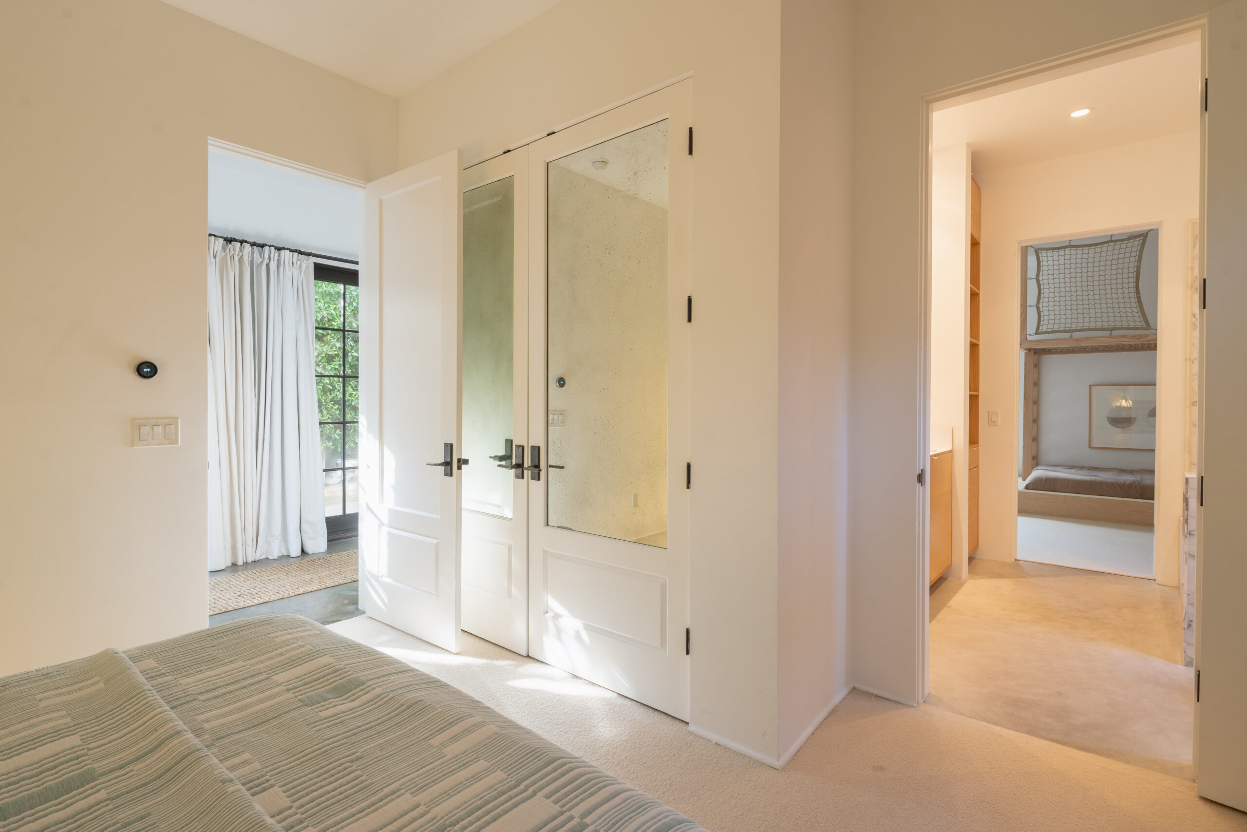 <?php the_title(); ?> - Gallery