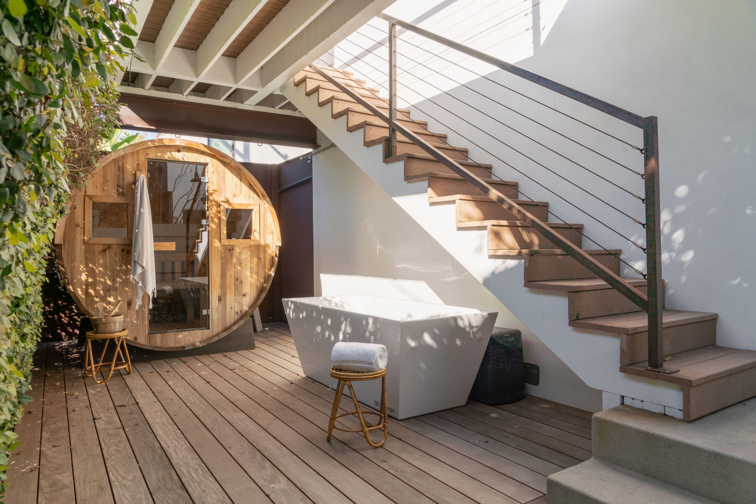 <?php the_title(); ?> - Gallery