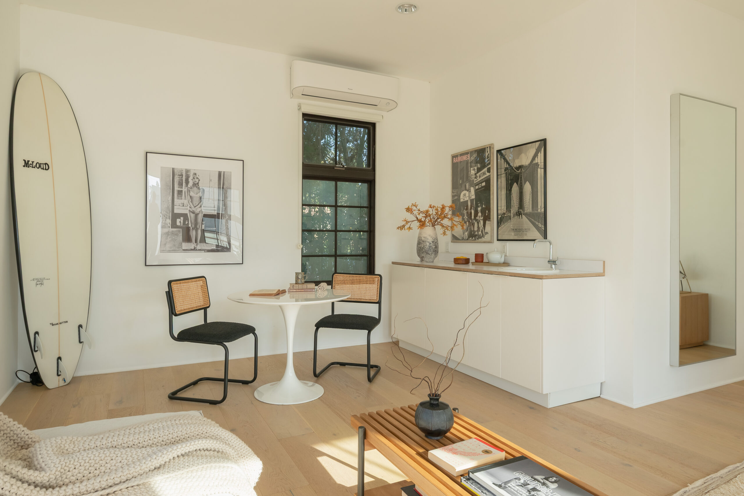 <?php the_title(); ?> - Gallery