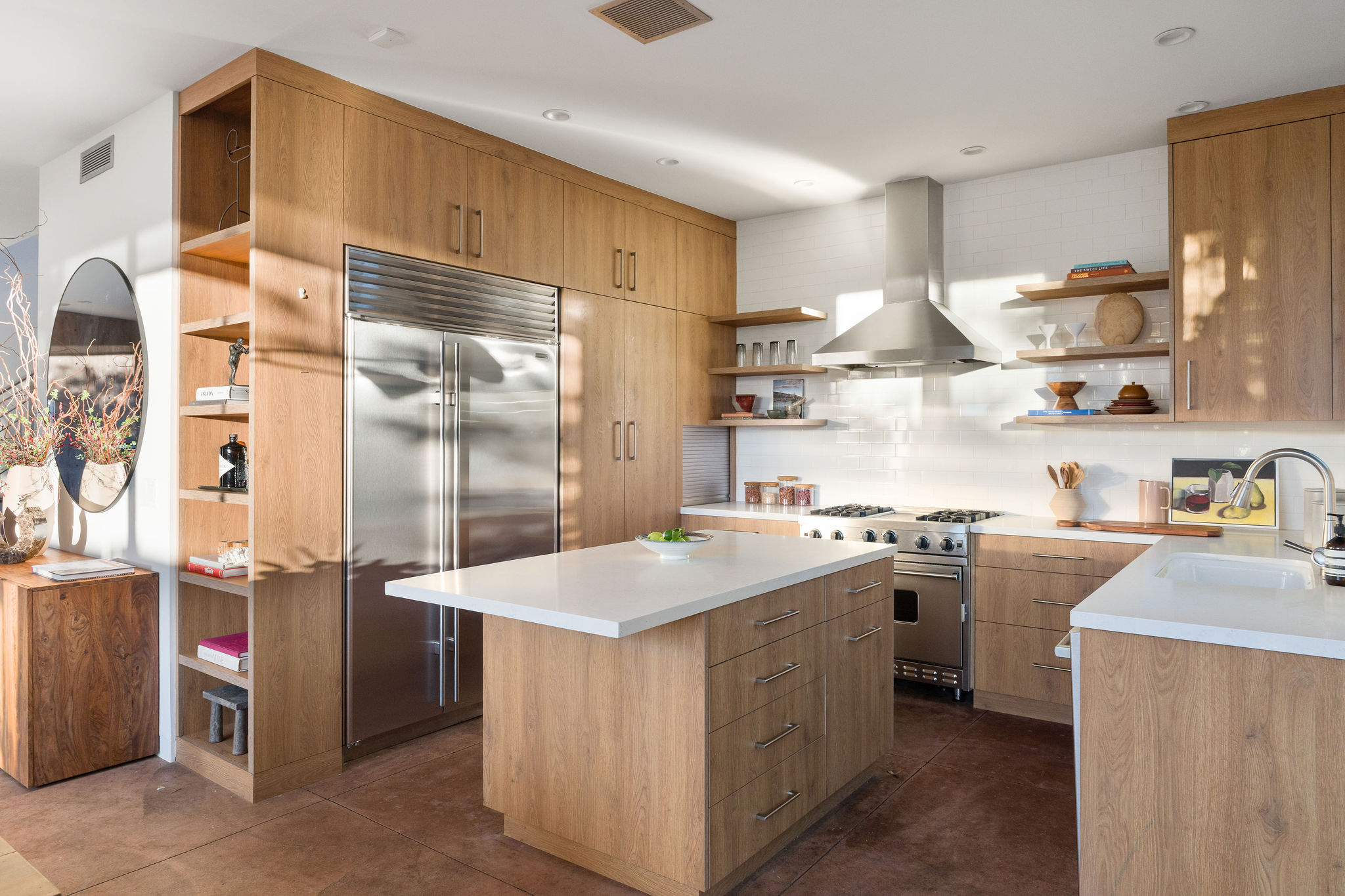 <?php the_title(); ?> - Gallery