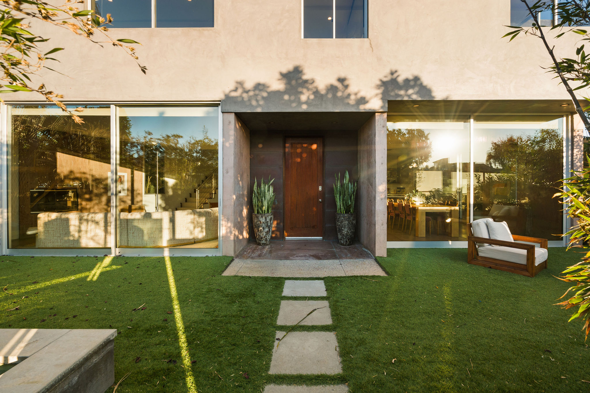 <?php the_title(); ?> - Gallery