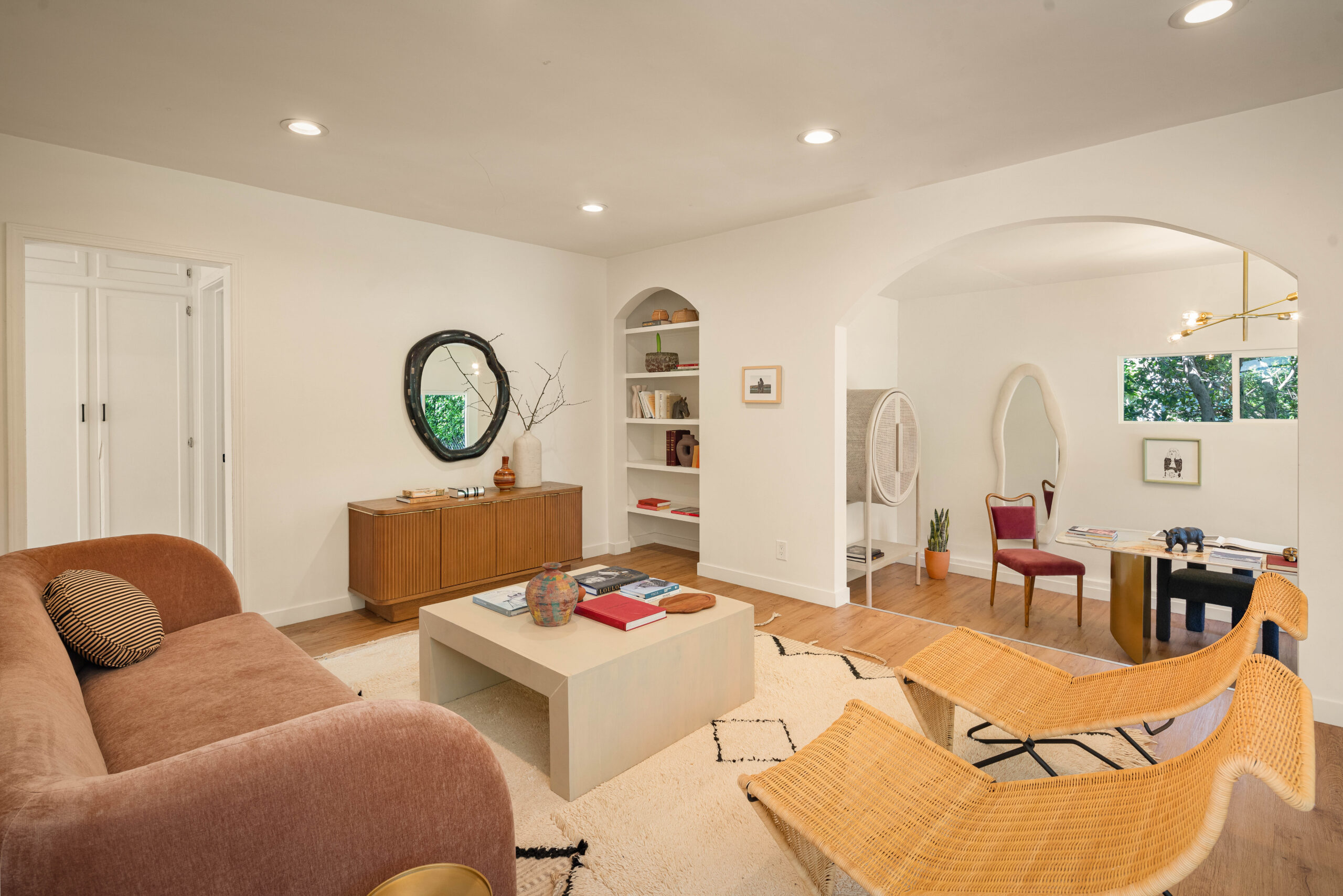 <?php the_title(); ?> - Gallery