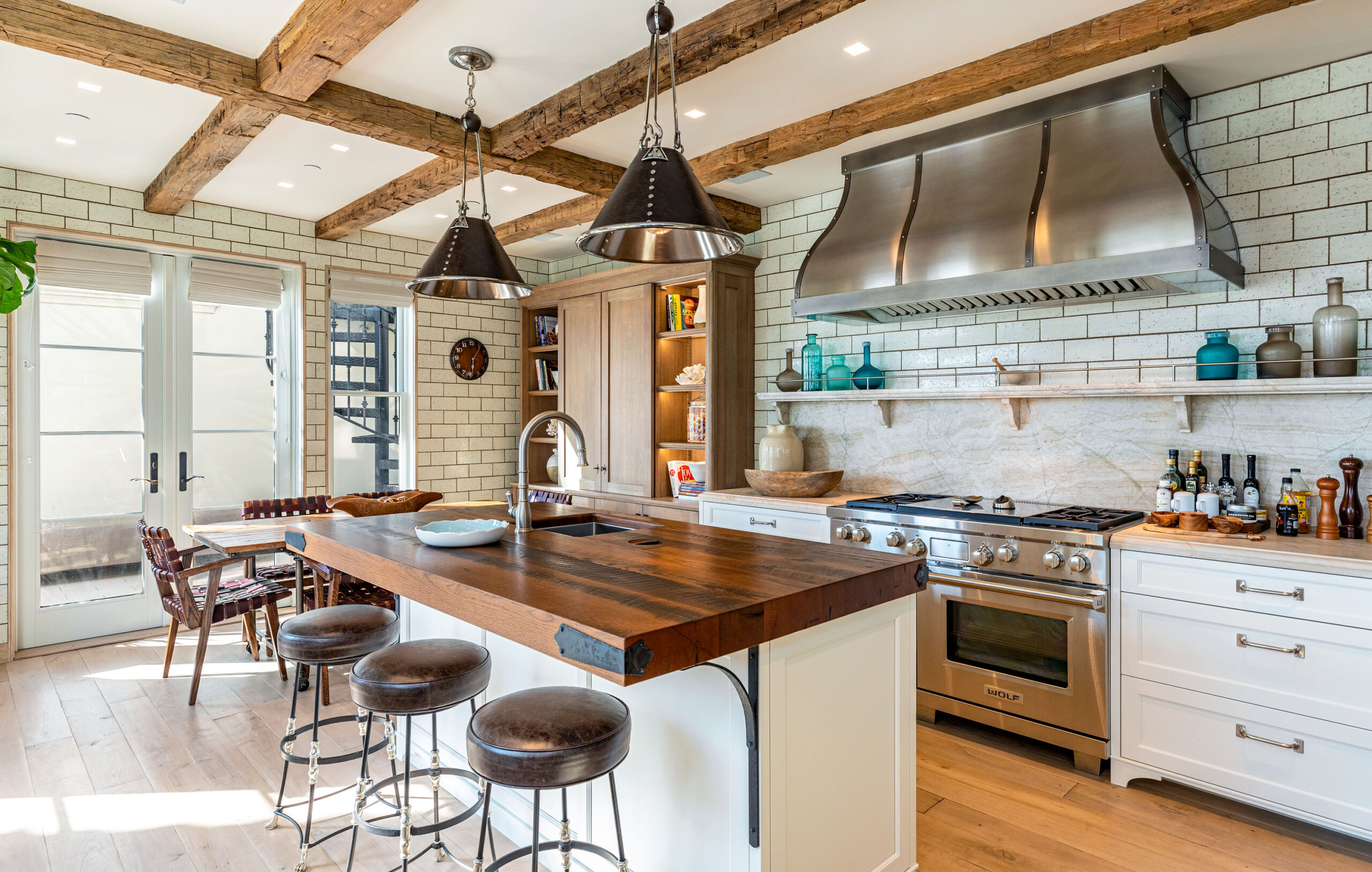 <?php the_title(); ?> - Gallery