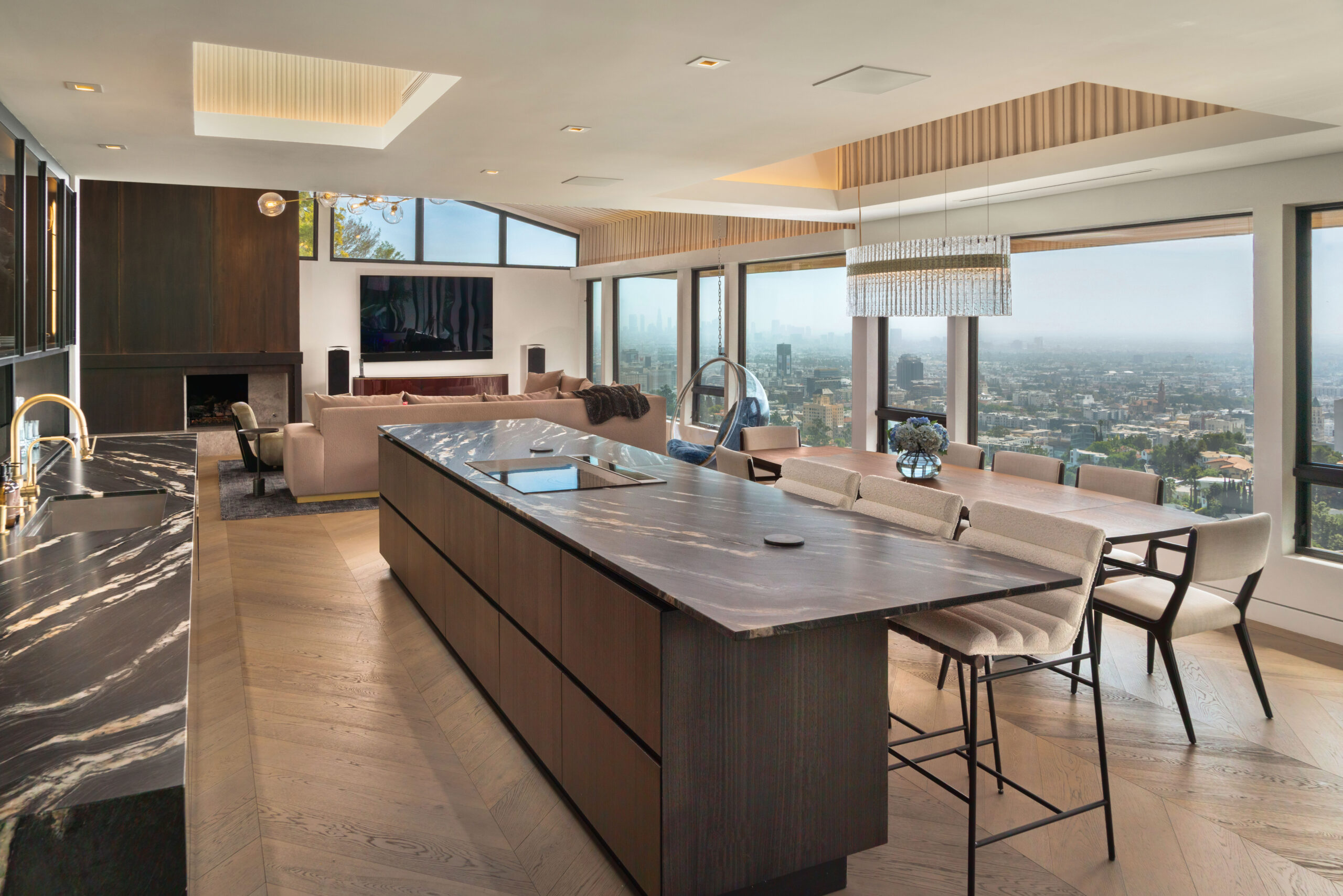 <?php the_title(); ?> - Gallery