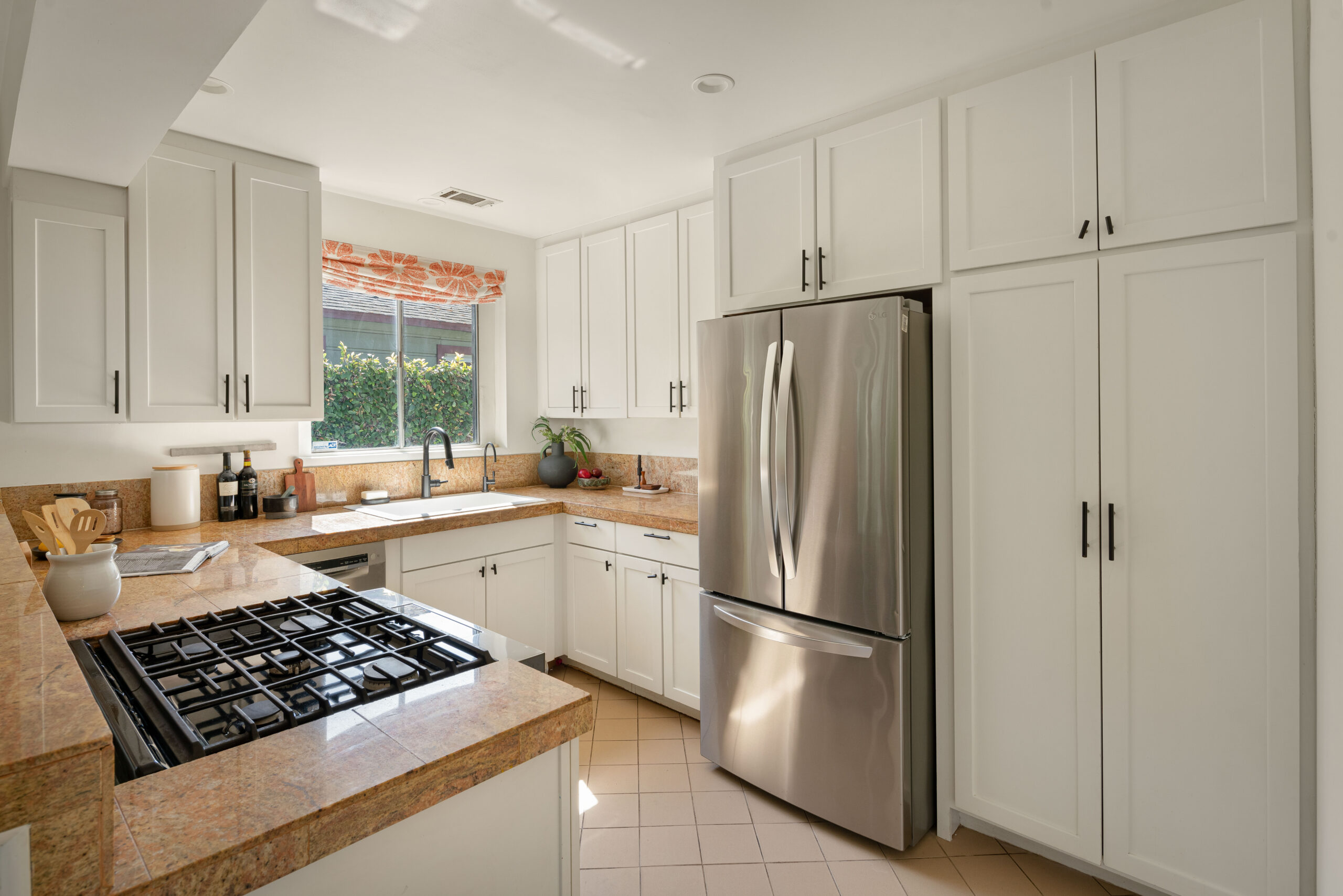 <?php the_title(); ?> - Gallery