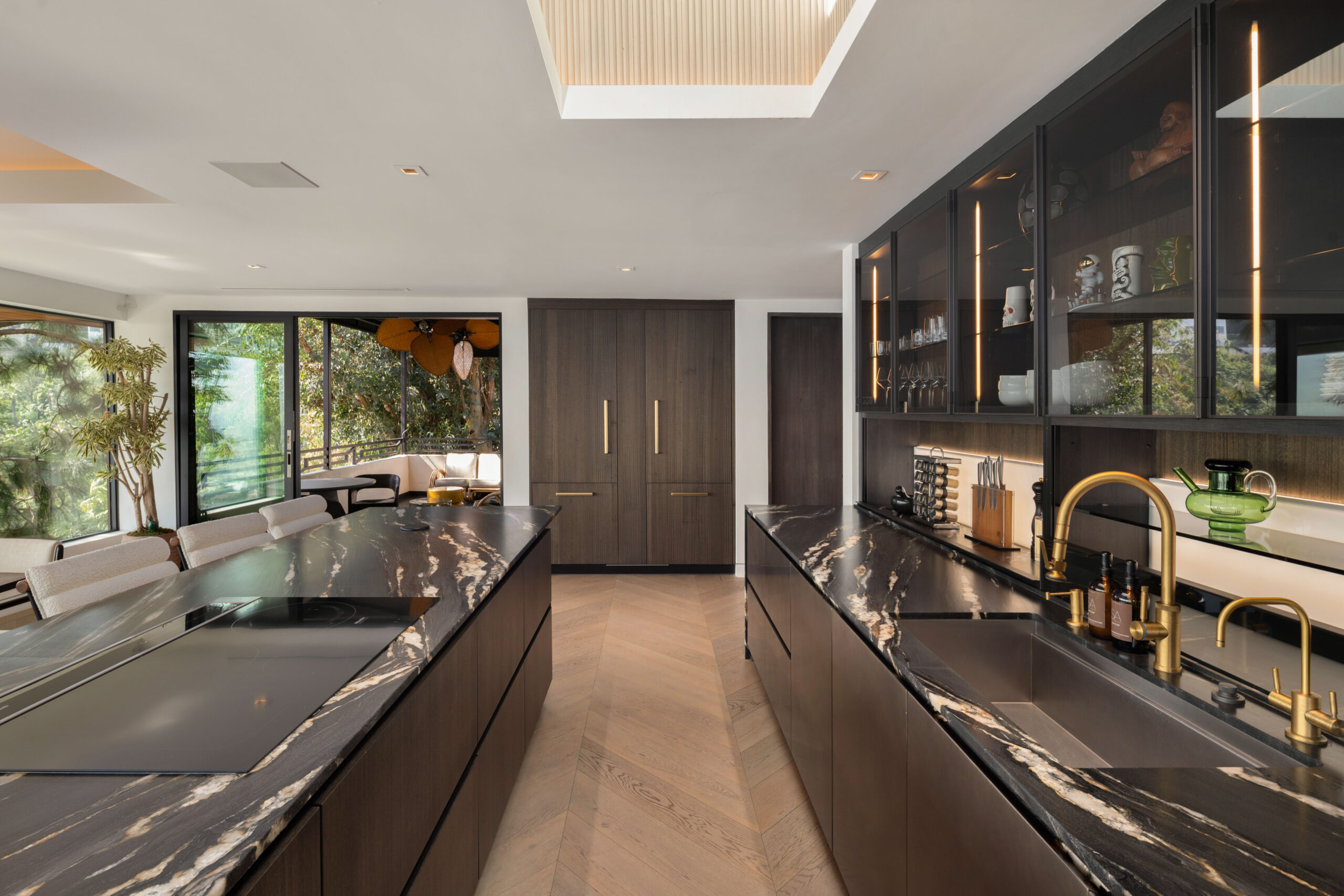 <?php the_title(); ?> - Gallery