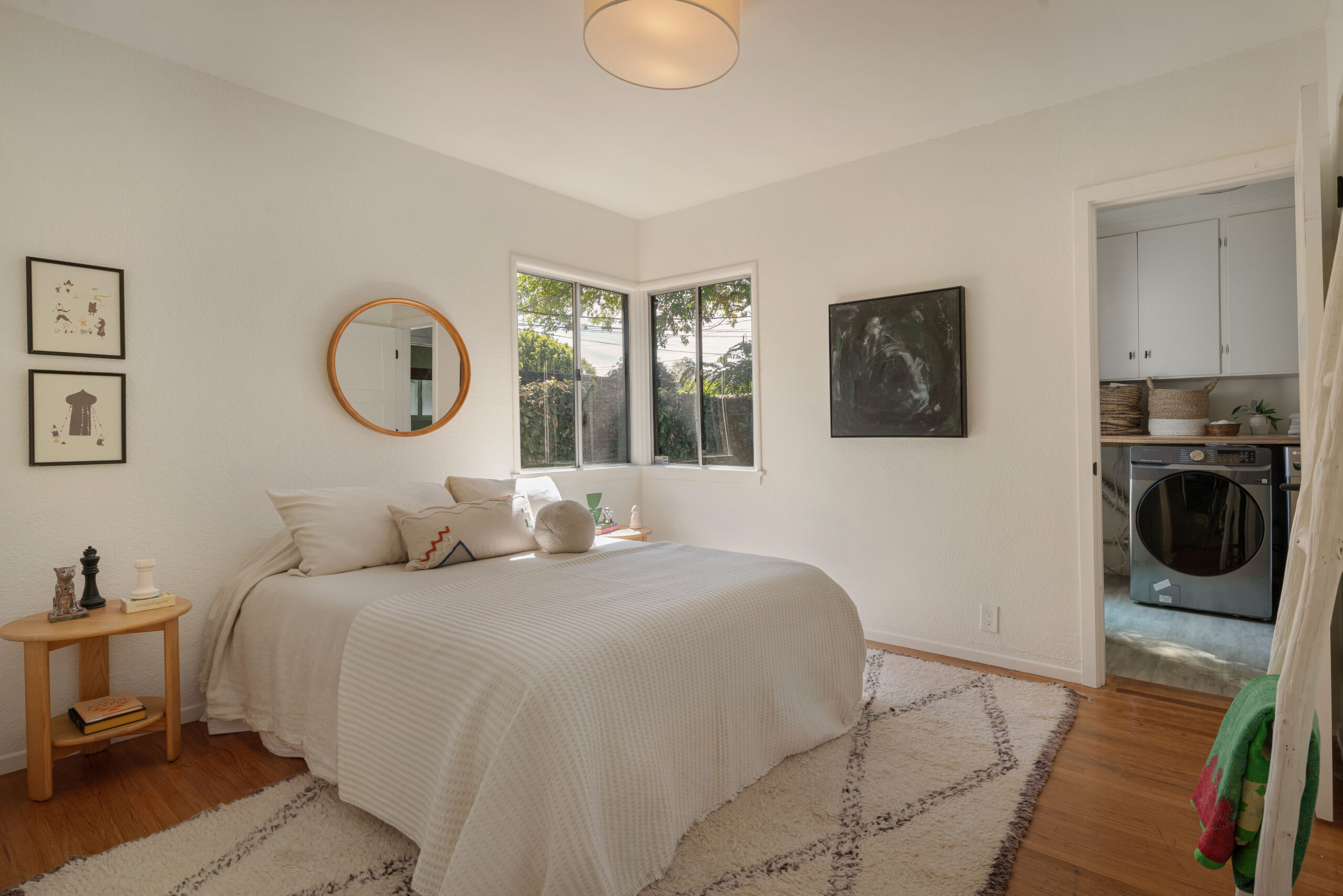 <?php the_title(); ?> - Gallery