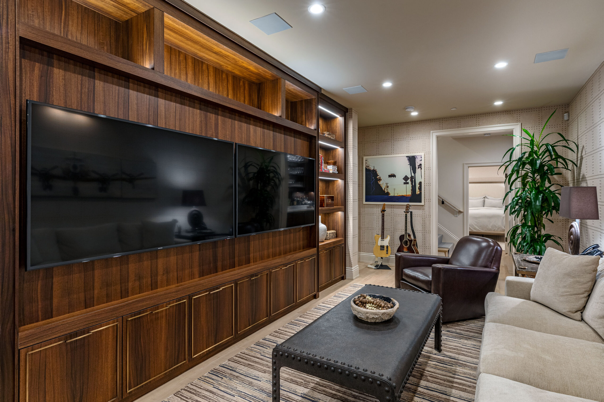 <?php the_title(); ?> - Gallery