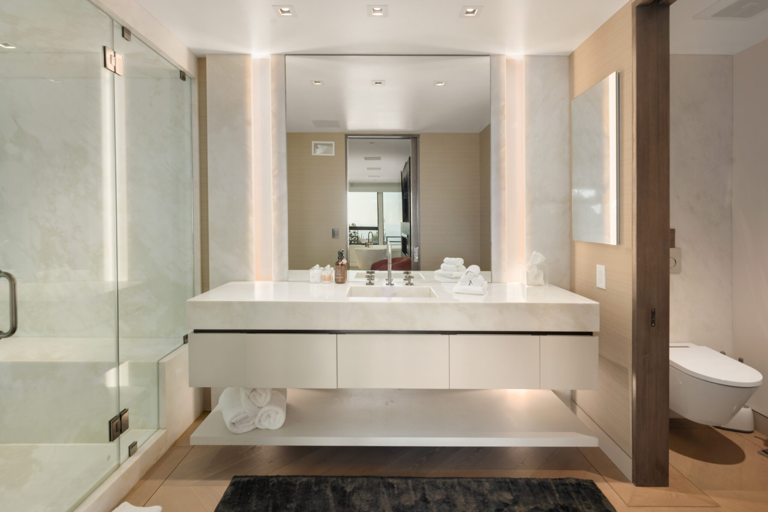 <?php the_title(); ?> - Gallery