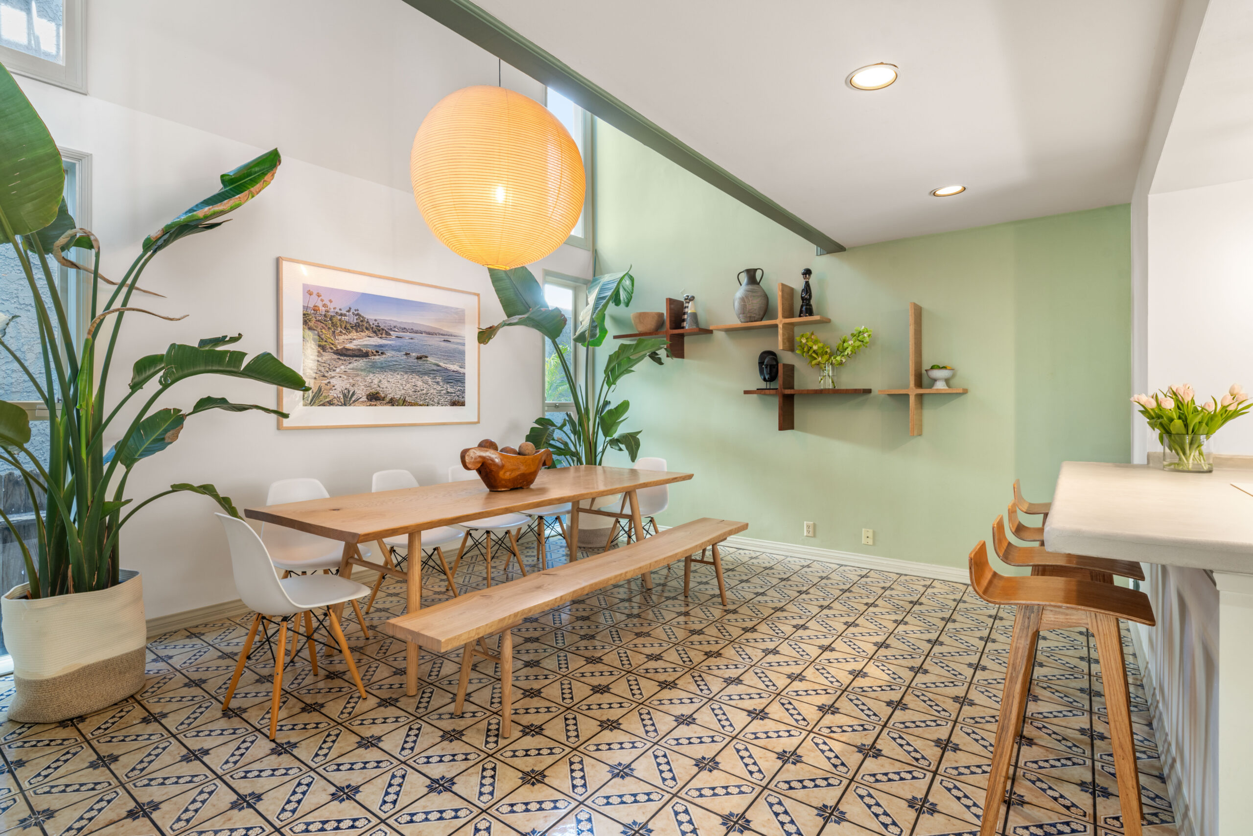 <?php the_title(); ?> - Gallery