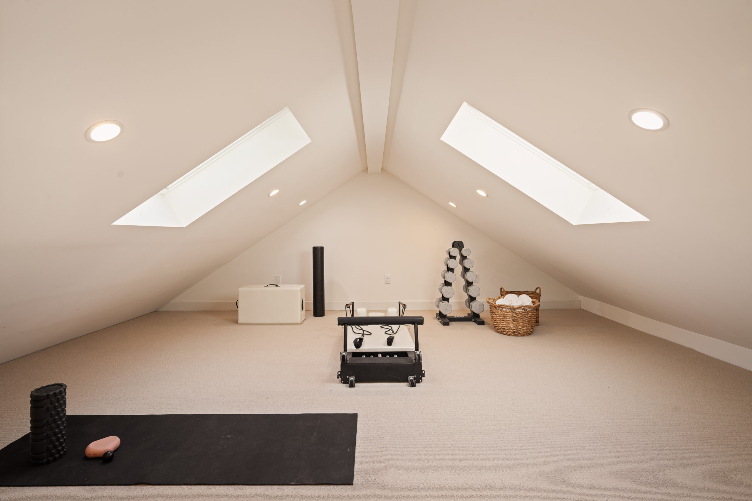 <?php the_title(); ?> - Gallery