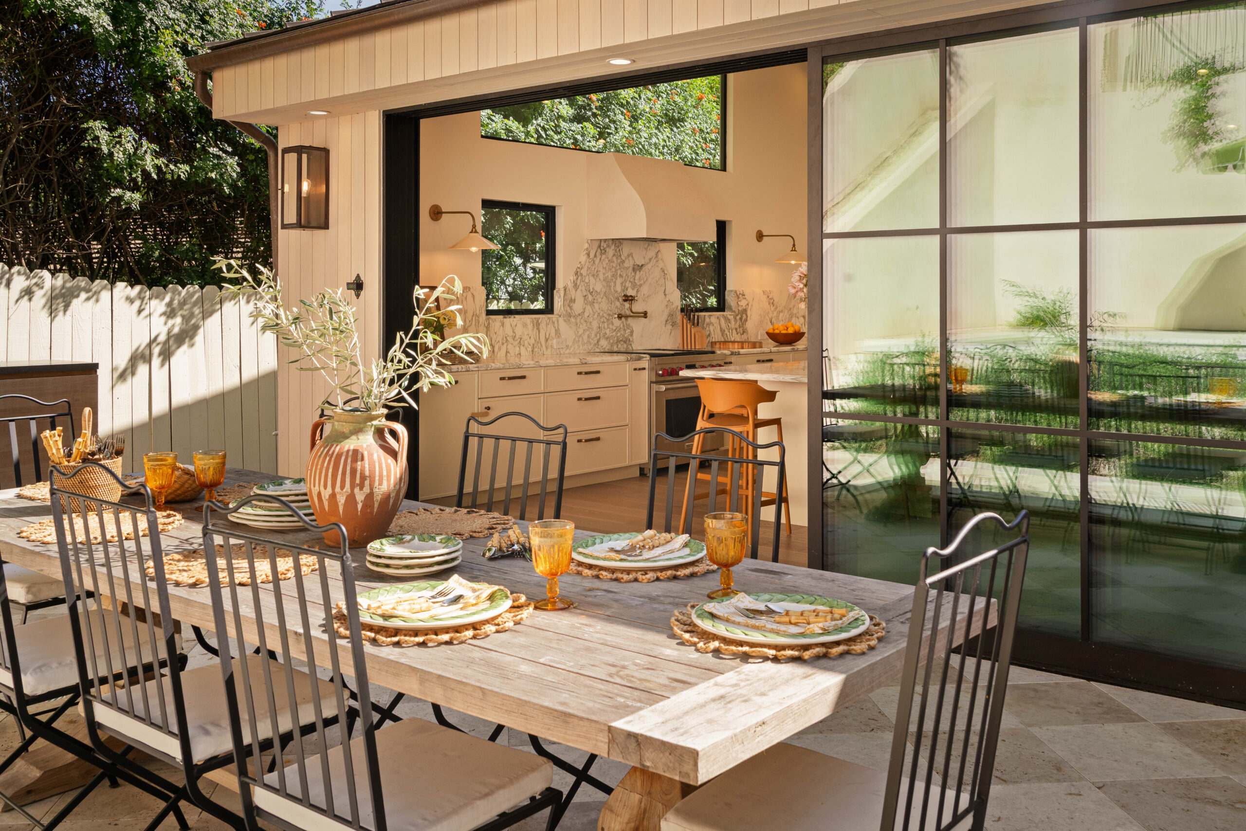 <?php the_title(); ?> - Gallery