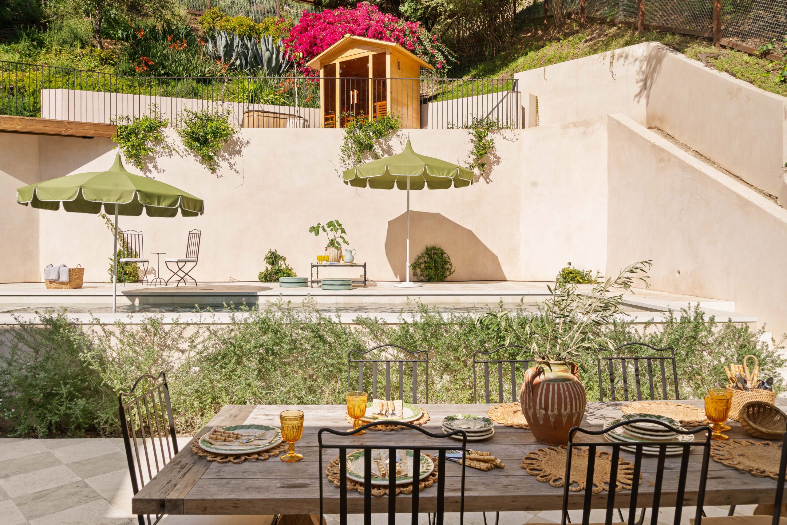 <?php the_title(); ?> - Gallery