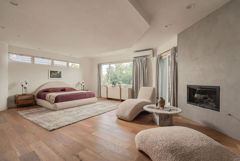 <?php the_title(); ?> - Gallery